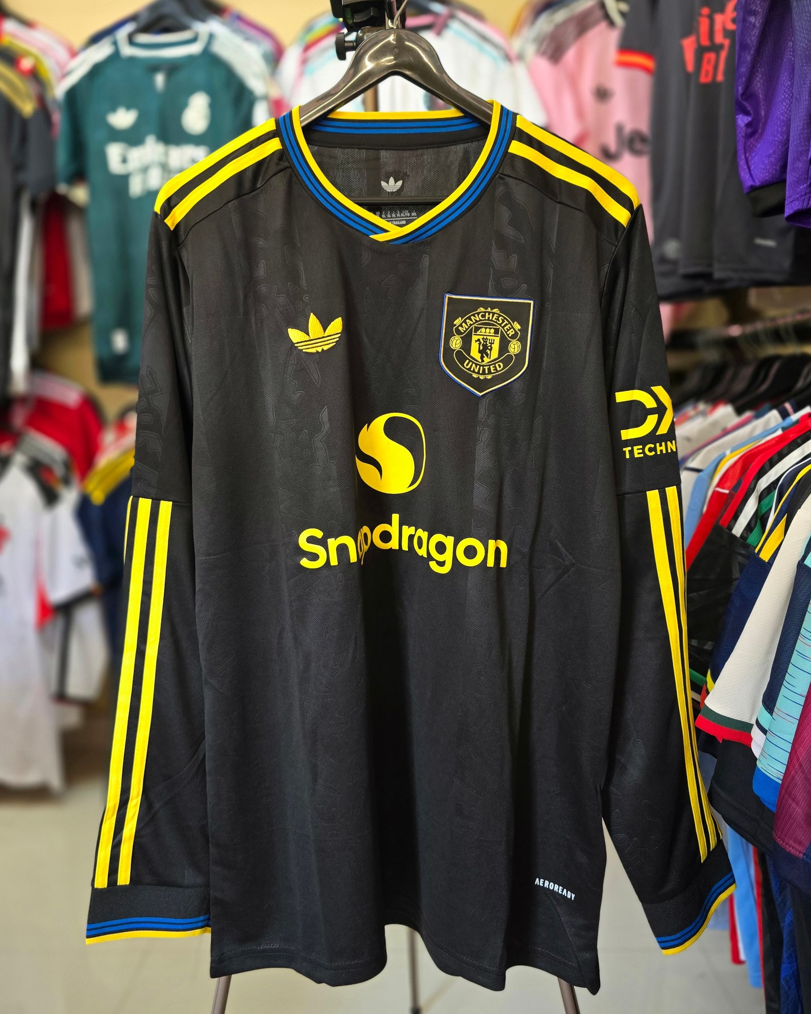 MANCHESTER UNITED 3RD FULL SLEEVE JERSEY 2025-26