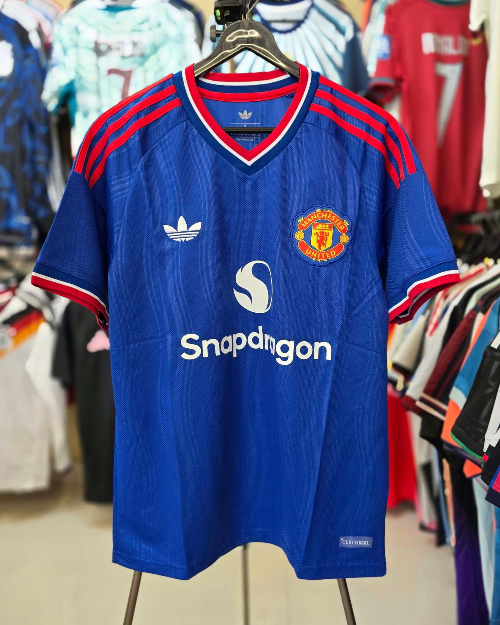 MANCHESTER UNITED AWAY JERSEY 2026-27