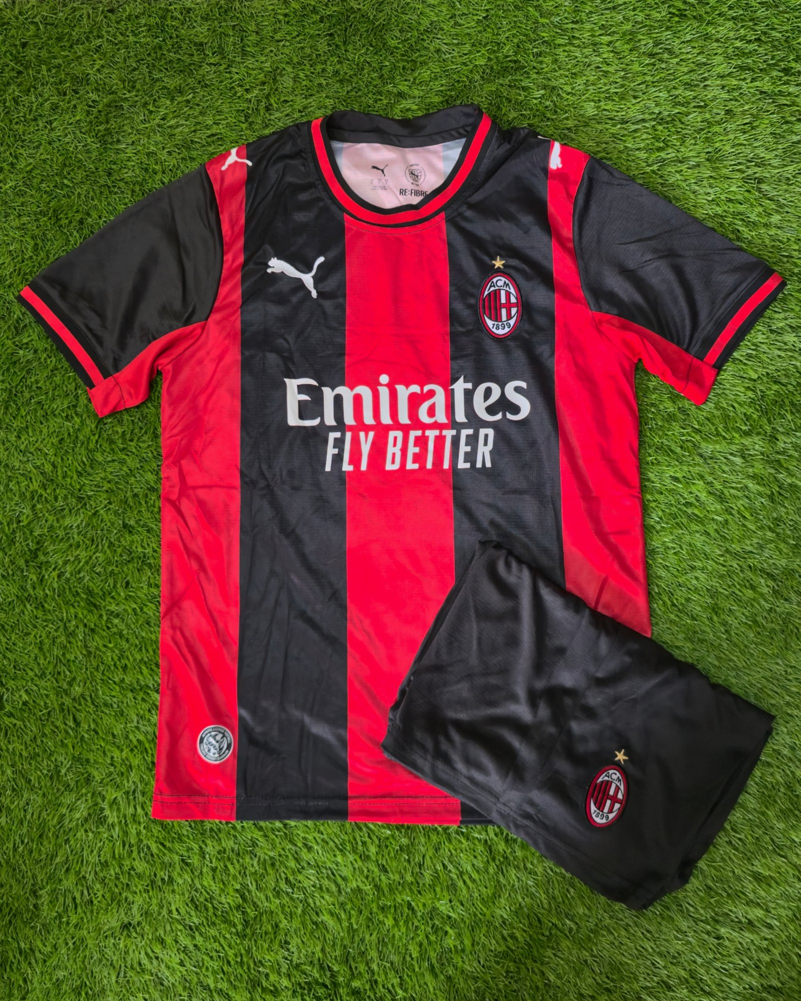 AC MILAN HOME SET 2026-27