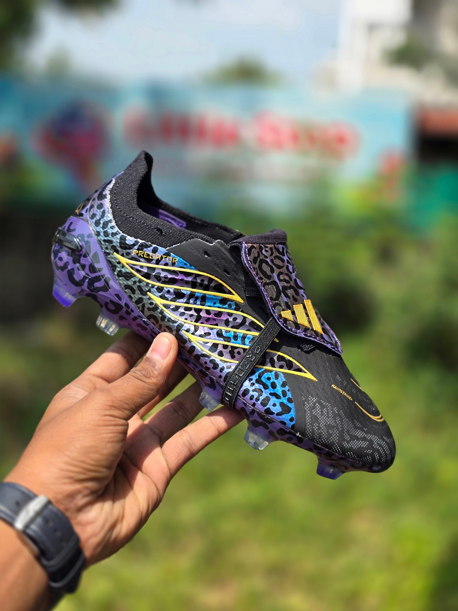 PREDATOR ELITE FC KAKA EDITION
