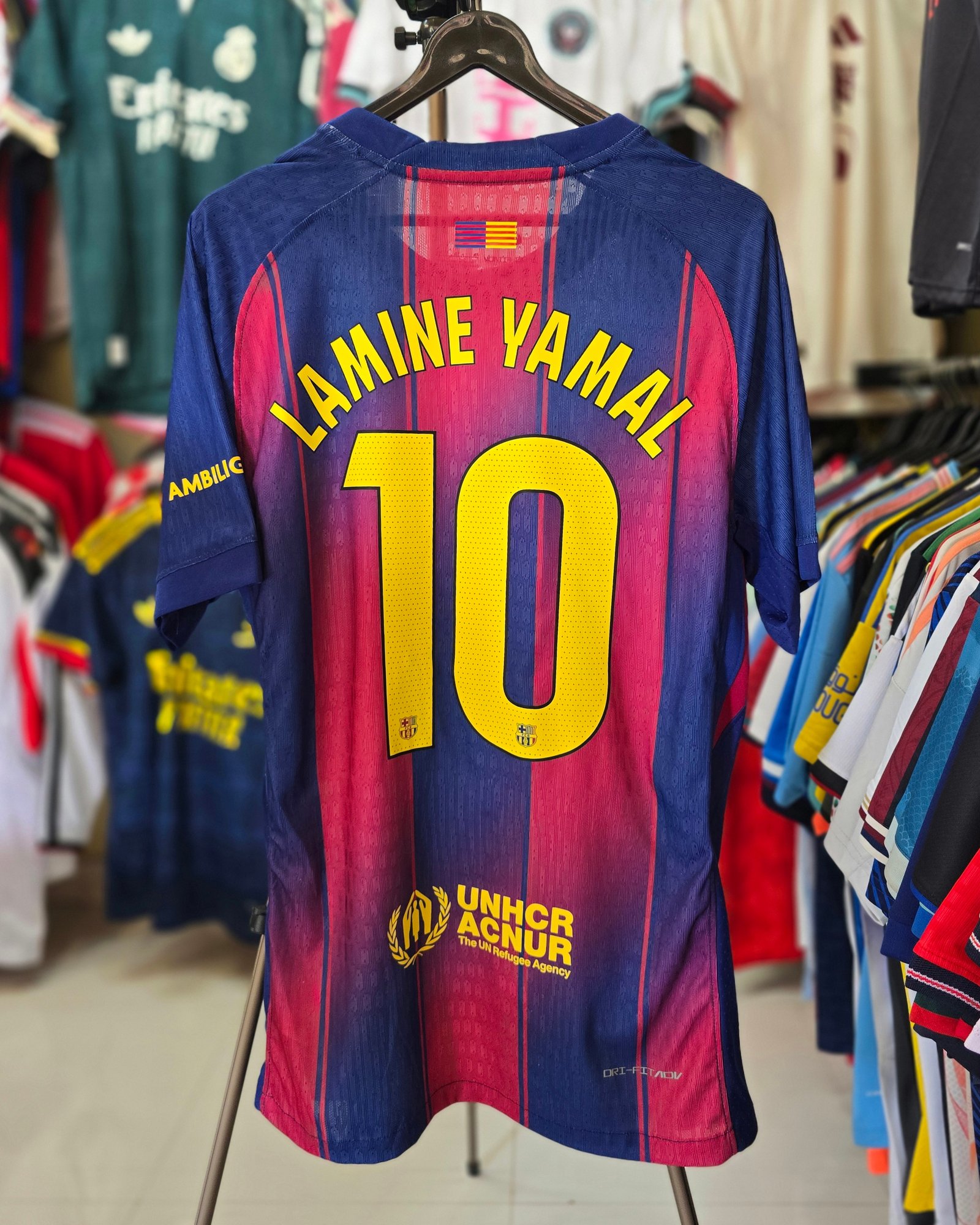 FC BARCELONA HOME JERSEY 25-26 ( LAMINE YAMAL 10)
